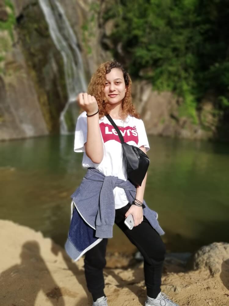 6DE0D4FF-2FFD-45CE-98BD-C09DCF3AFF87